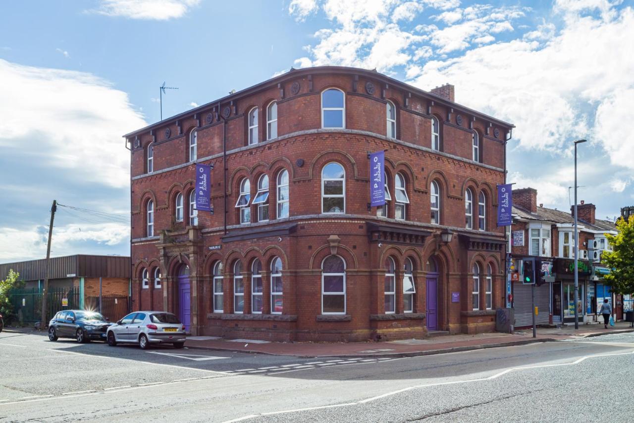 Pillo Rooms Serviced Apartments - Salford Манчестър Екстериор снимка