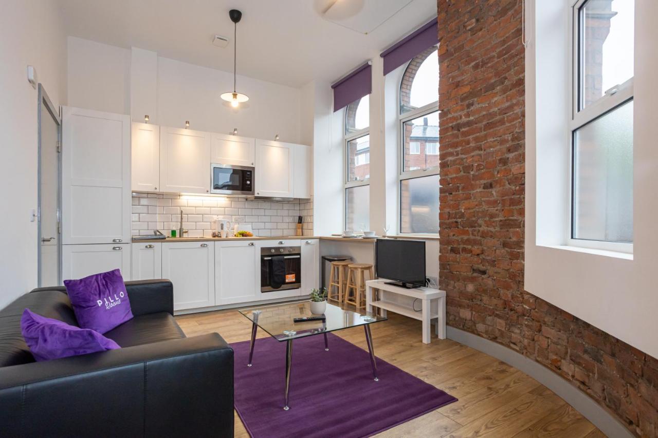 Pillo Rooms Serviced Apartments - Salford Манчестър Екстериор снимка