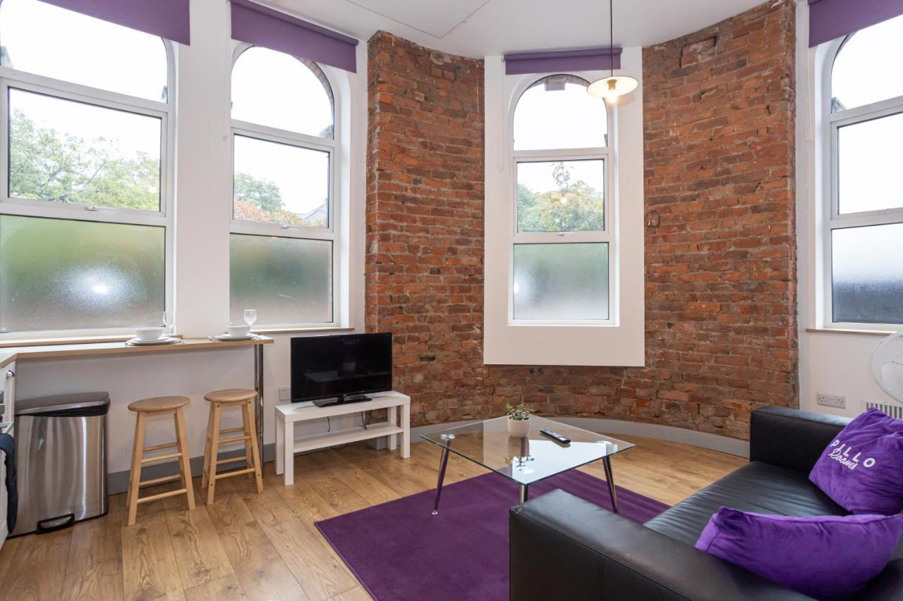 Pillo Rooms Serviced Apartments - Salford Манчестър Екстериор снимка