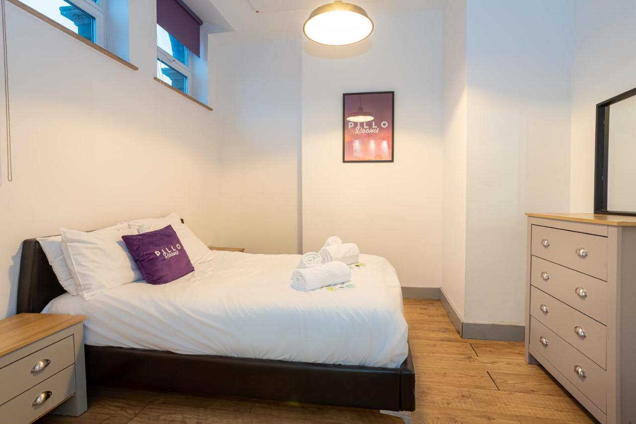 Pillo Rooms Serviced Apartments - Salford Манчестър Екстериор снимка